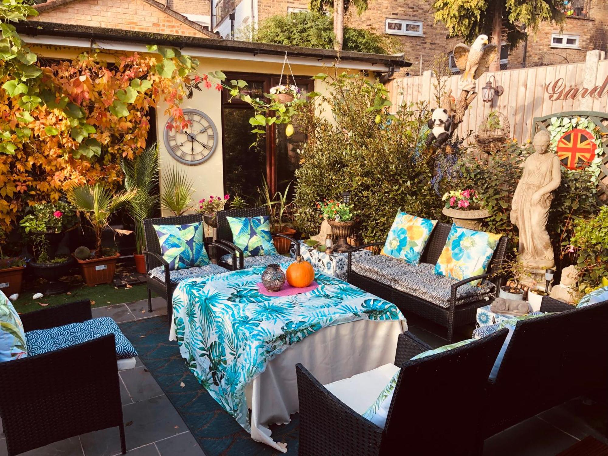 Cheerful 4 Bedroom House With Garden Free Parking ロンドン エクステリア 写真