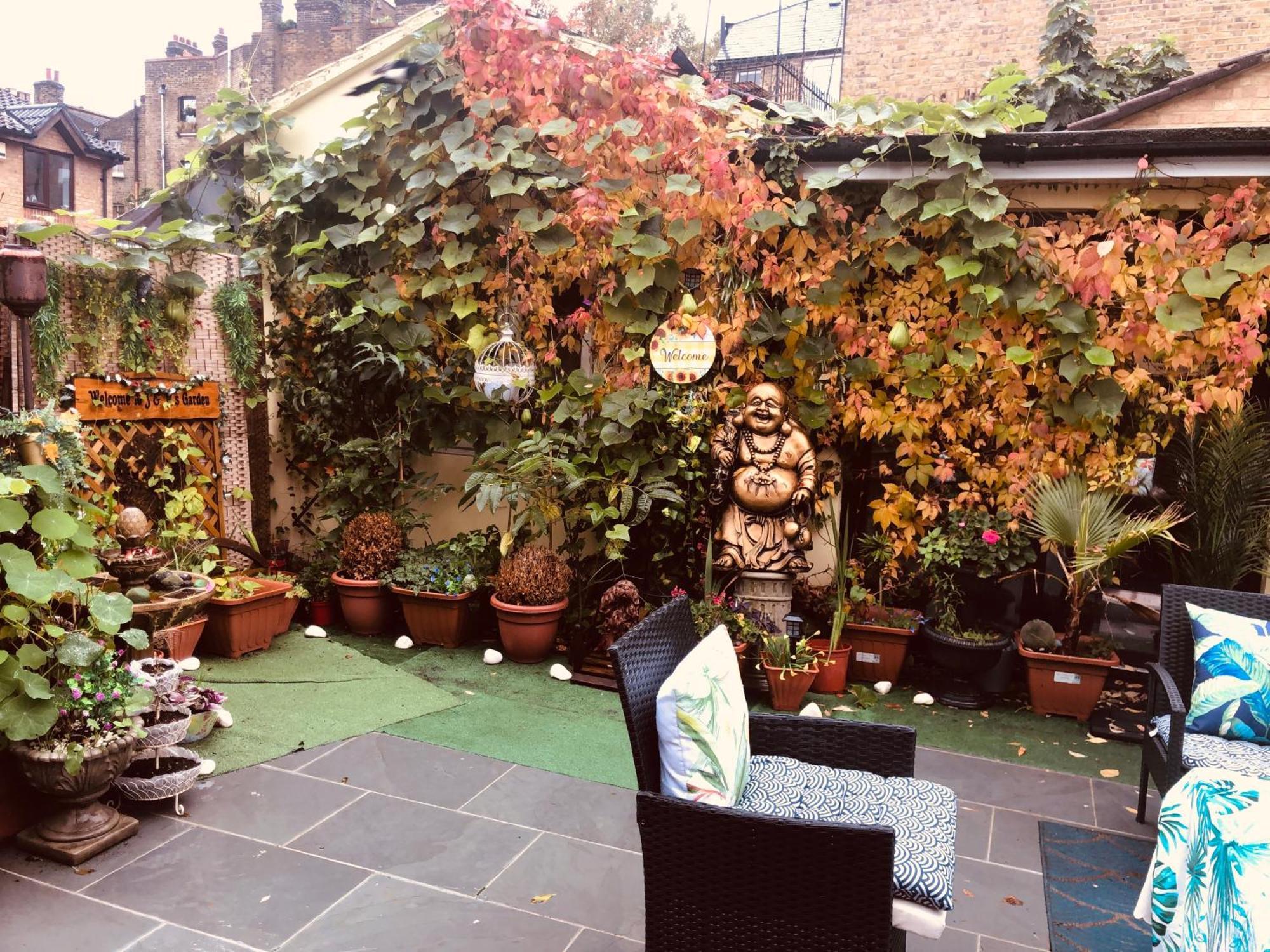 Cheerful 4 Bedroom House With Garden Free Parking ロンドン エクステリア 写真